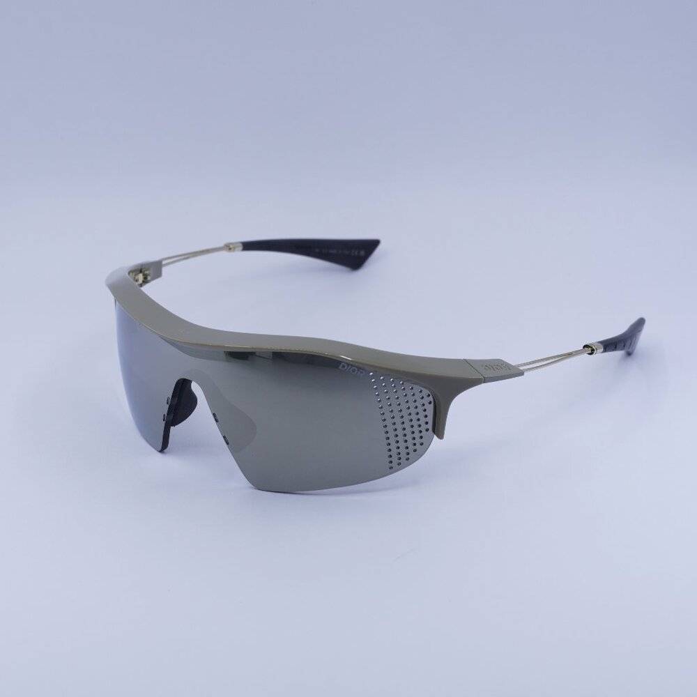 Dior DIORXPLORER M1U 78A4 Sunglasses Dark Beige Shield Frame, Silver Lenses